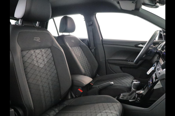 Volkswagen T-Cross 1.5 TSI R-Line 150 pk Automaat (DSG) | Navigatie | Trekhaak (afneembaar) | Parkeersensoren | Achteruitrijcamera | Matrix LED koplampen | R-Line |