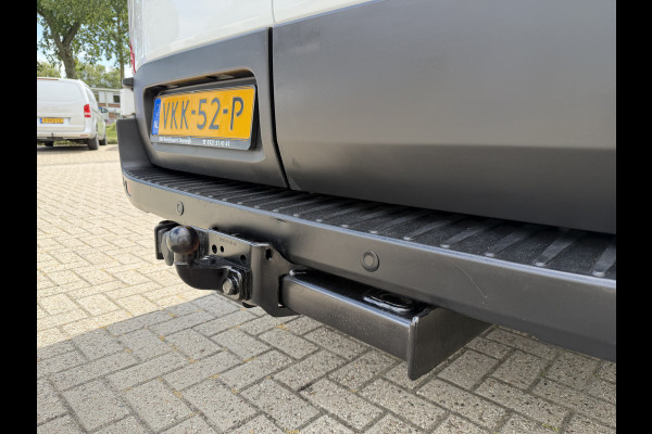 Ford Transit 350 2.0 TDCI L3H2 Trend RWD / trekhaak 2800 kg ! / vaste prijs rijklaar € 18.950 ex btw / lease vanaf € / airco / cruise / stoelverwarming / camera / euro 6 / bpm vrij