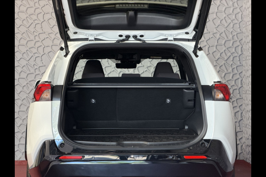 Toyota RAV4 2.5 PHEV AWD 306PK ✅gloednieuw ✅ | Trekgew. 1500KG | Head-up display | Camera | Full LED | Elektrische achterklep | Stuur/Stoelv PHEV PLUG IN