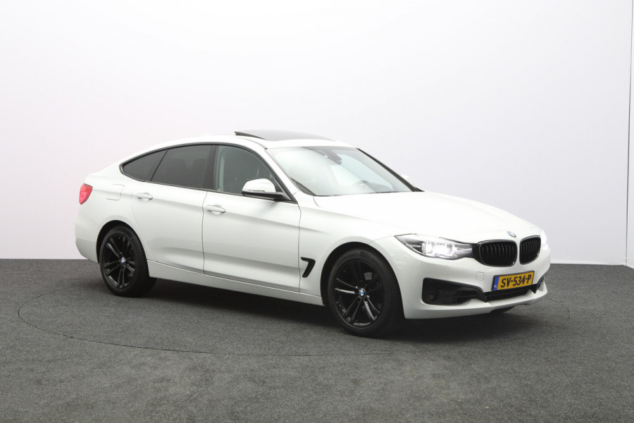 BMW 3-serie Gran Turismo 320i 184 PK Automaat Executive, Panoramadak, LED, Sportstoelen, Navigatie