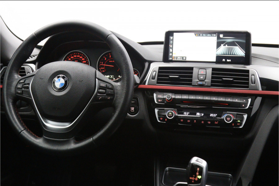 BMW 3-serie Gran Turismo 320i 184 PK Automaat Executive, Panoramadak, LED, Sportstoelen, Navigatie
