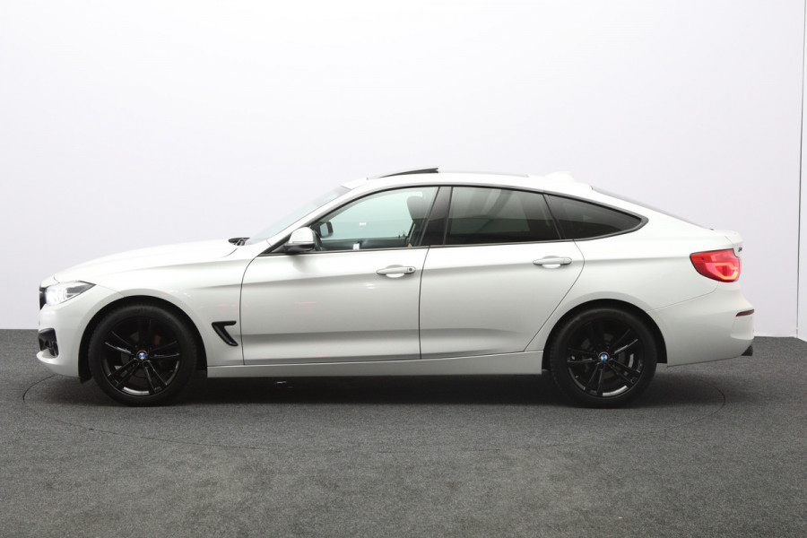 BMW 3-serie Gran Turismo 320i 184 PK Automaat Executive, Panoramadak, LED, Sportstoelen, Navigatie