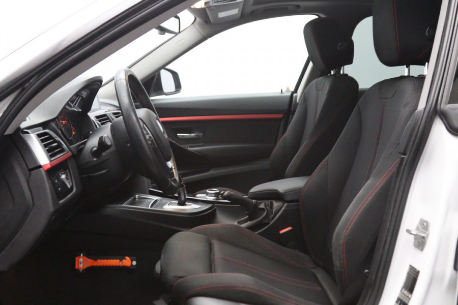 BMW 3-serie Gran Turismo 320i 184 PK Automaat Executive, Panoramadak, LED, Sportstoelen, Navigatie