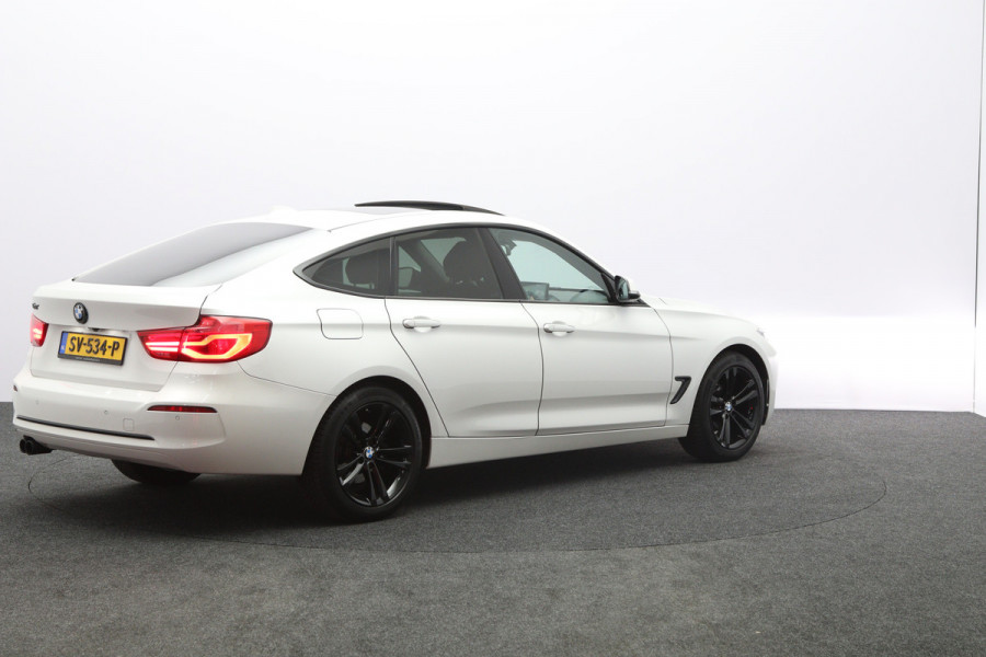 BMW 3-serie Gran Turismo 320i 184 PK Automaat Executive, Panoramadak, LED, Sportstoelen, Navigatie