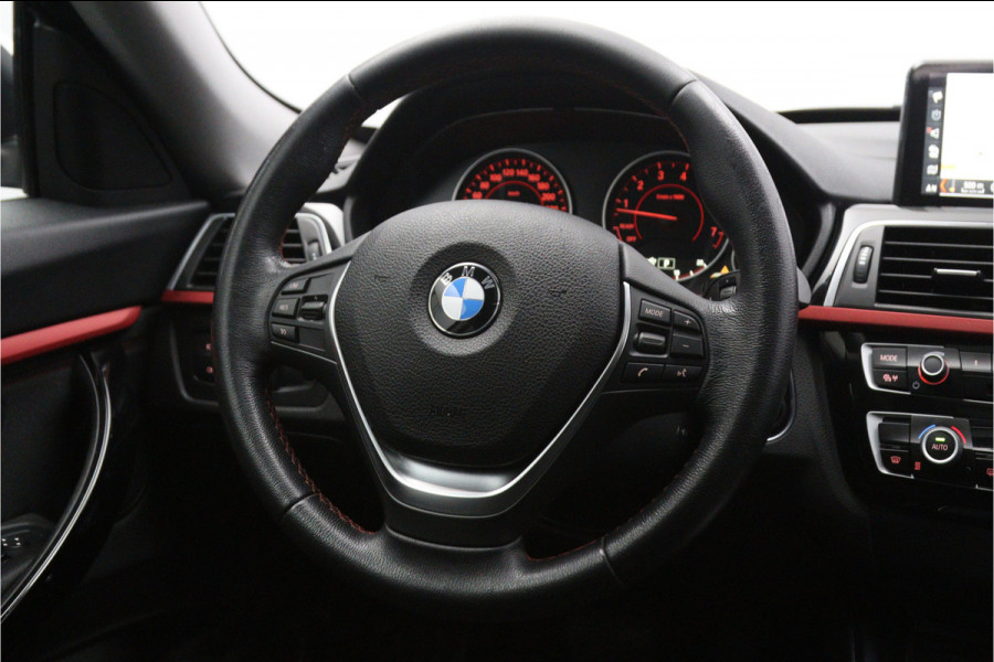 BMW 3-serie Gran Turismo 320i 184 PK Automaat Executive, Panoramadak, LED, Sportstoelen, Navigatie