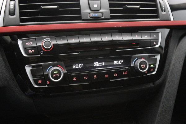 BMW 3-serie Gran Turismo 320i 184 PK Automaat Executive, Panoramadak, LED, Sportstoelen, Navigatie