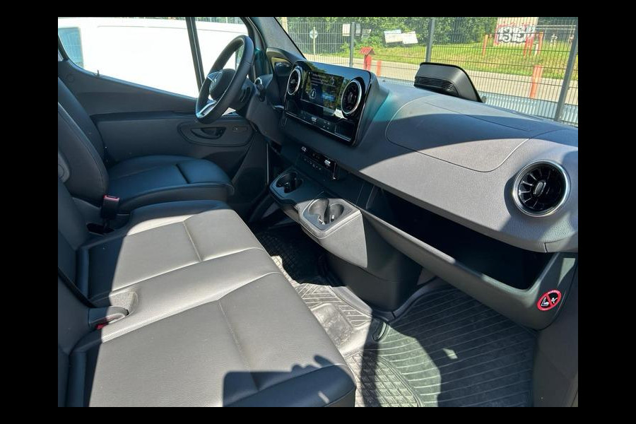 Mercedes-Benz Sprinter 315 CDI 150PK L2H2 Pro automaat nr.V151 | Airco | Cruise | Camera | Trekhaak 3.500KG