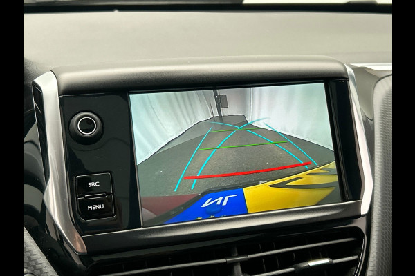 Peugeot 2008 1.2 PureTech GT-Line Automaat | Trekhaak | Carplay | Camera | Panoramadak | Climate-control | Leder |