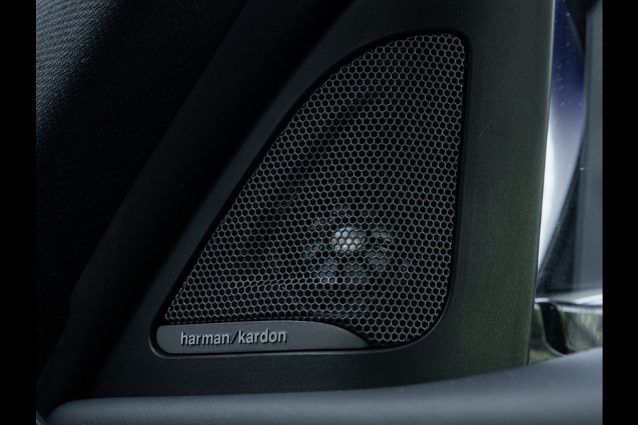 BMW 3 Serie M3 CS - Individual "Frozen Dark Blue II" - Manual Seats