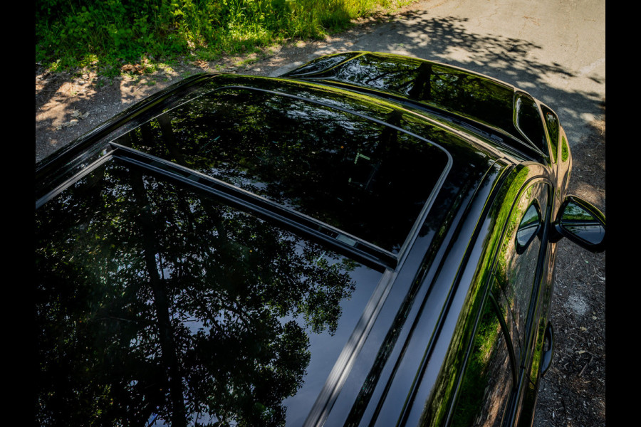 Volvo XC60 2.0 T8 Plug-in hybrid AWD Ultimate Dark R-Design|Panoramadak|360 camera