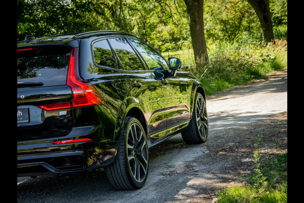 Volvo XC60 2.0 T8 Plug-in hybrid AWD Ultimate Dark R-Design|Panoramadak|360 camera
