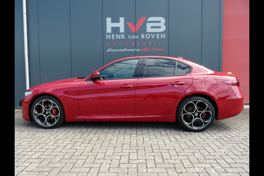 Alfa Romeo Giulia 2.0T Super