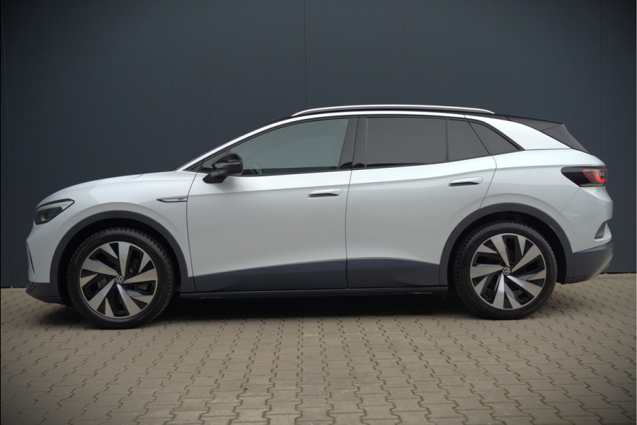 Volkswagen ID.4 First 77 kWh | Stoelverwarming | Stuurverwarming | Adaptive Cruise Control | Navigatie | Apple Carplay | Keyless | Camera | Parkeersensoren | NAP | BTW | Dealer Onderhouden | SOH 93,7%