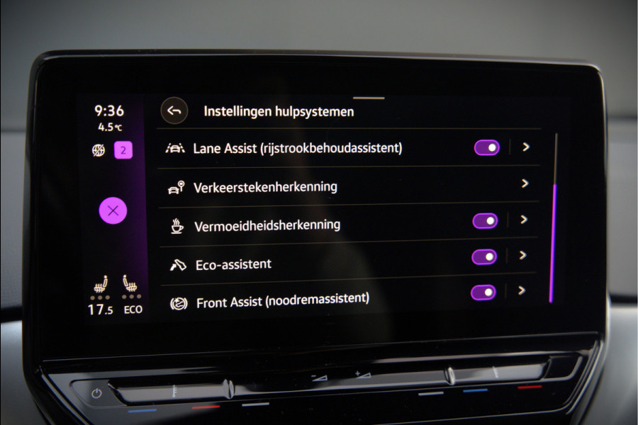Volkswagen ID.4 First 77 kWh | Stoelverwarming | Stuurverwarming | Adaptive Cruise Control | Navigatie | Apple Carplay | Keyless | Camera | Parkeersensoren | NAP | BTW | Dealer Onderhouden | SOH 93,7%