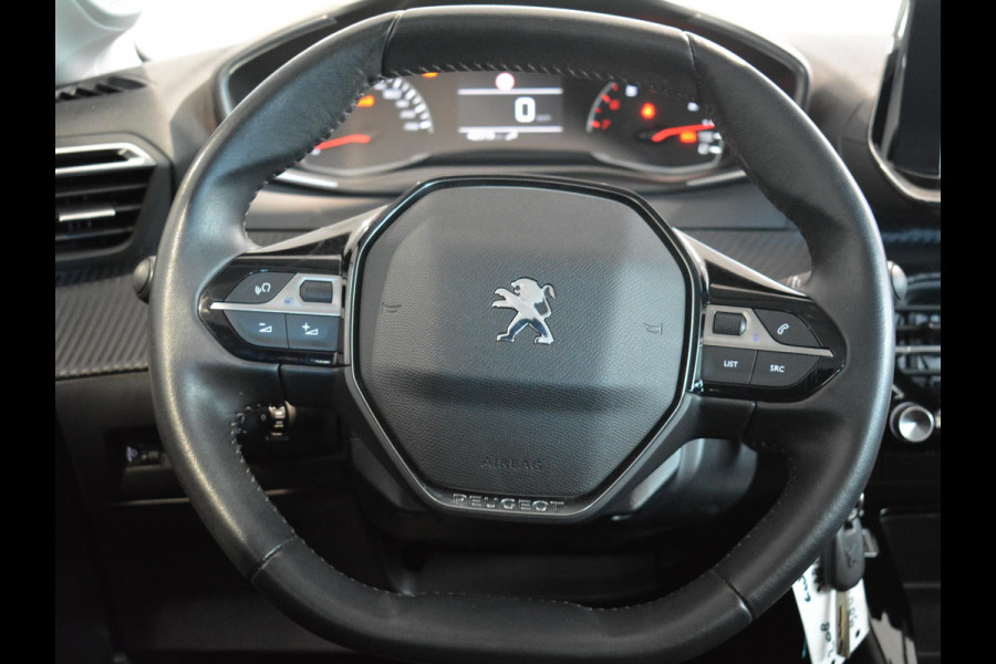 Peugeot 208 1.2 PureTech Active Pack | 100pk | Navigatie | Android Auto / Apple CarPlay | Parkeersensoren achter | Lichtmetalen velgen |