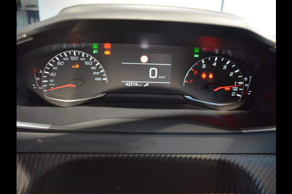 Peugeot 208 1.2 PureTech Active Pack | 100pk | Navigatie | Android Auto / Apple CarPlay | Parkeersensoren achter | Lichtmetalen velgen |