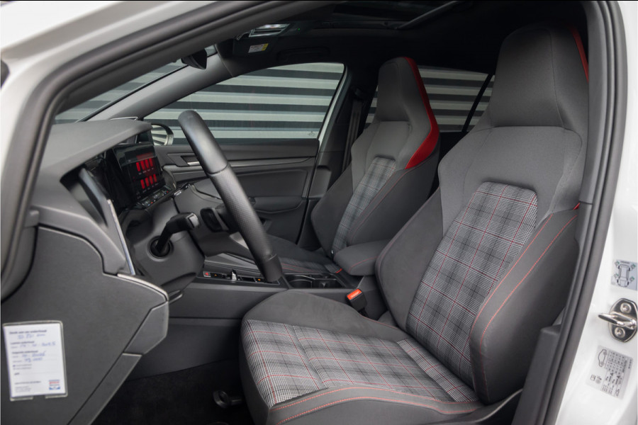 Volkswagen Golf 2.0 TSI GTI Pano-H/K-IQLight