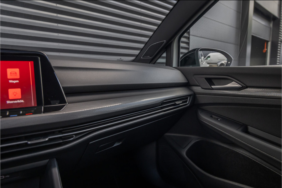 Volkswagen Golf 2.0 TSI GTI Pano-H/K-IQLight
