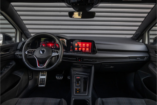 Volkswagen Golf 2.0 TSI GTI Pano-H/K-IQLight
