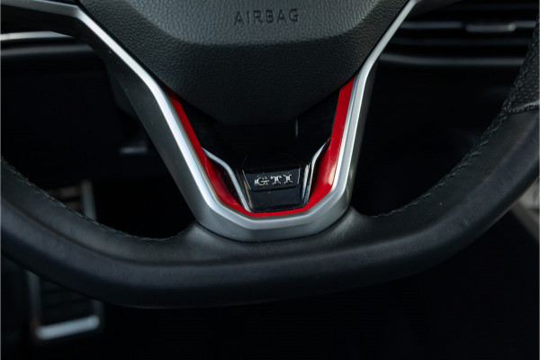 Volkswagen Golf 2.0 TSI GTI Pano-H/K-IQLight