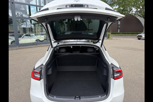 Tesla Model Y Long Range AWD 75 kWh SOH 95% |  TESLA FABRIEKSGARANTIE TOT 2027 | FABRIEKSGARANTIE OP ACCU & AANDRIJFLIJN TOT 2032 OF 192.000 KM| BTW VERREKENBAAR