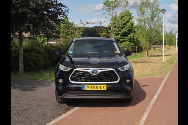 Toyota highlander 2.5 AWD Hybrid Business | 7-Persoons | Camera | Trekhaak | ACC | NL-Auto |