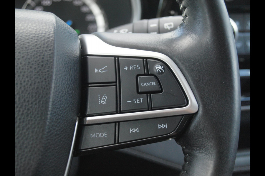 Toyota highlander 2.5 AWD Hybrid Business | 7-Persoons | Camera | Trekhaak | ACC | NL-Auto |