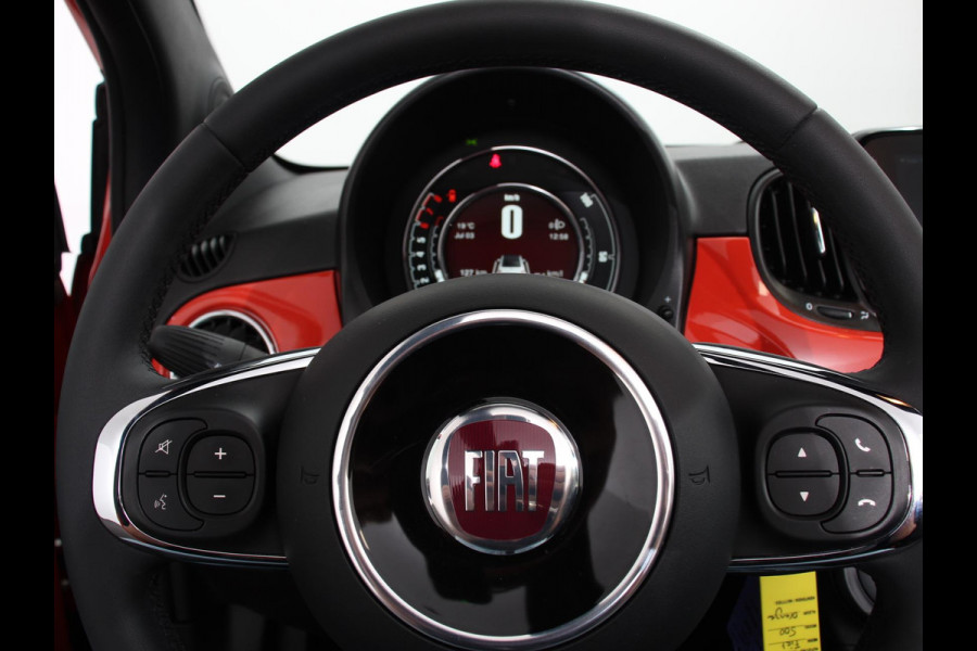Fiat 500C 1.0 Hybrid Cabrio Navigatie Climate Control Cruise control Lichtmetalen velgen Apple Carplay/ Android Auto Navigatie Parkeersensor achter
