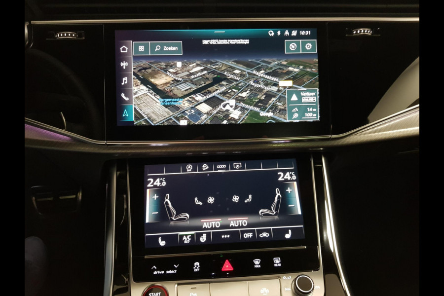 Audi RSQ8 4.0 TFSI RS Q8 Quattro 600pk! Panorama dak Navigatie Electrische achterklep Led Camera Climate Control Parkeer sensoren voor en achter Lichtmetalen Velgen