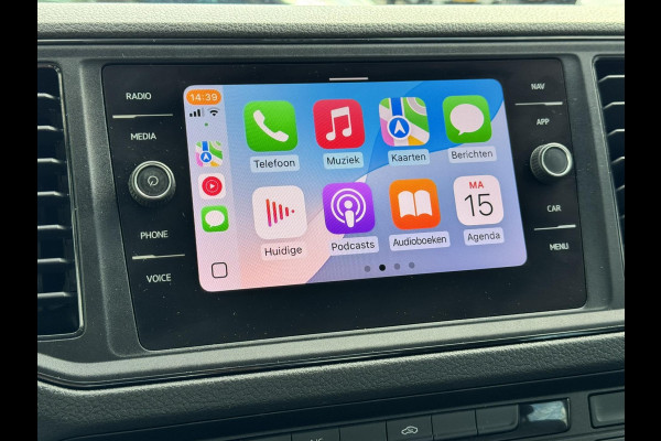 Volkswagen Crafter 35 2.0 TDI L4 DC Carplay Cruise control Automatisch airco Navigatie