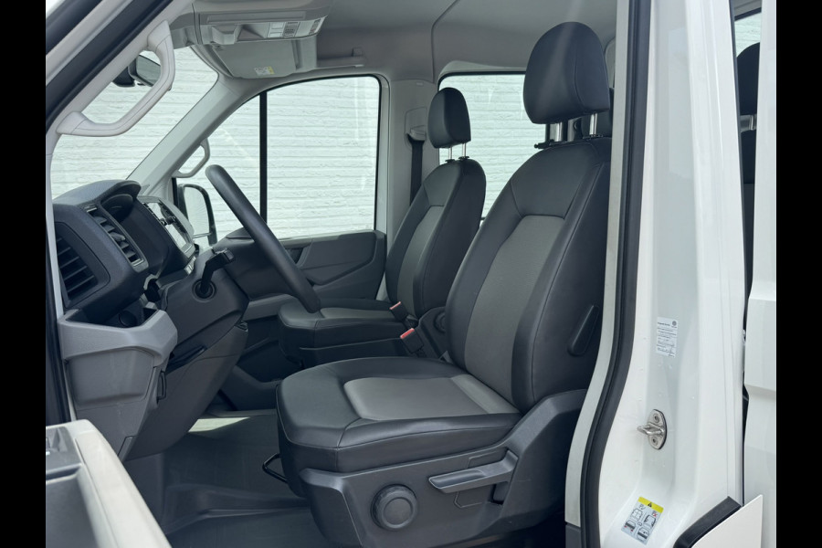 Volkswagen Crafter 35 2.0 TDI L4 DC Carplay Cruise control Automatisch airco Navigatie