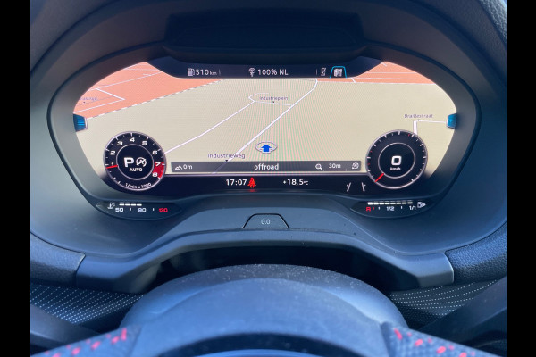 Audi Sq2 2.0 TFSI Pano camera boekjes zeer apart en netjes 1ste Eig