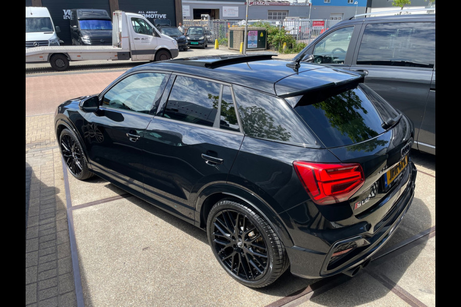 Audi Sq2 2.0 TFSI Pano camera boekjes zeer apart en netjes 1ste Eig