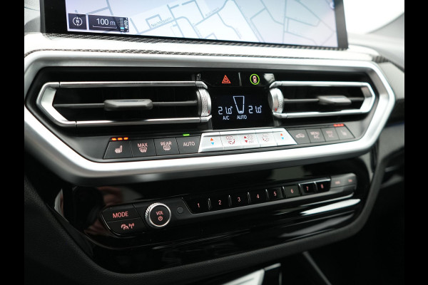 BMW X3 xDrive30e M Sport PHEV 293pk FROZEN DEEP GREY METALLIC | Head Up | Laser LED | Camera | Lederen Sportstoelen Verwarmd | Hifi Audio | Sfeerverlichting | Keyless | Blis | Apple Carplay | Navigatie | DAB | Cruise Control | 20"L.M | Plug In Hybrid |