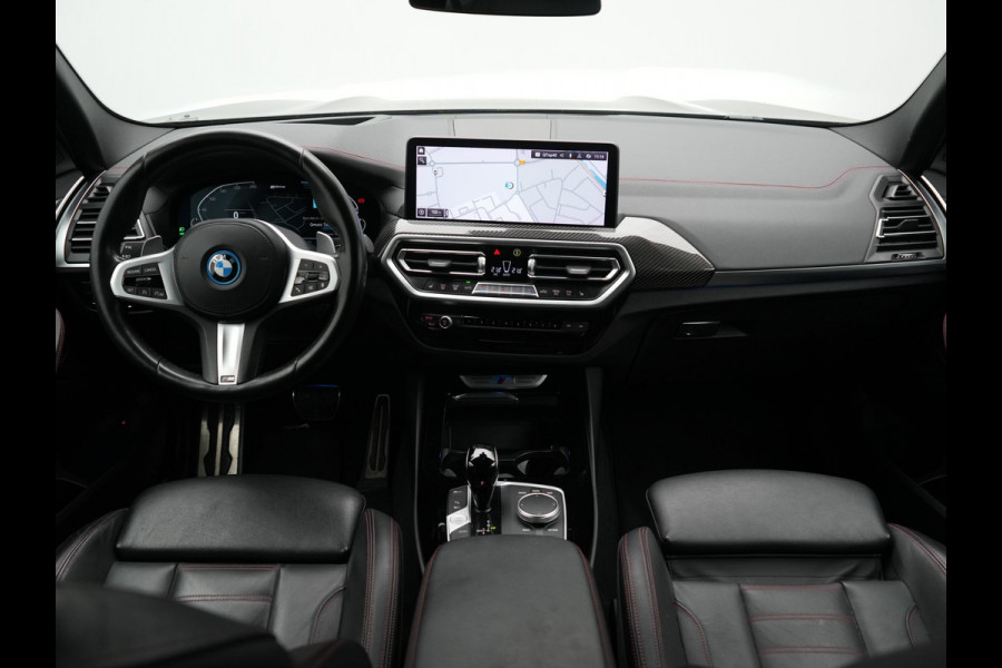BMW X3 xDrive30e M Sport PHEV 293pk FROZEN DEEP GREY METALLIC | Head Up | Laser LED | Camera | Lederen Sportstoelen Verwarmd | Hifi Audio | Sfeerverlichting | Keyless | Blis | Apple Carplay | Navigatie | DAB | Cruise Control | 20"L.M | Plug In Hybrid |