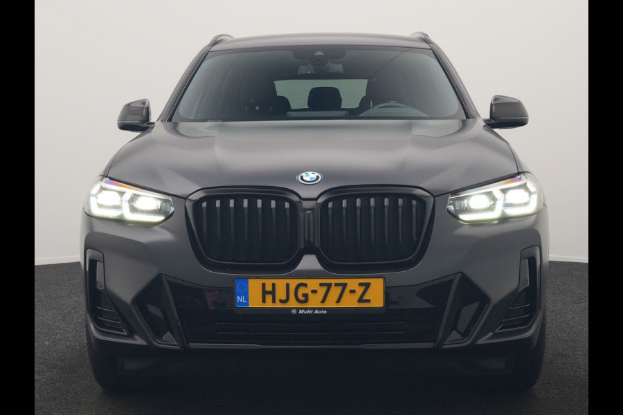 BMW X3 xDrive30e M Sport PHEV 293pk FROZEN DEEP GREY METALLIC | Head Up | Laser LED | Camera | Lederen Sportstoelen Verwarmd | Hifi Audio | Sfeerverlichting | Keyless | Blis | Apple Carplay | Navigatie | DAB | Cruise Control | 20"L.M | Plug In Hybrid |