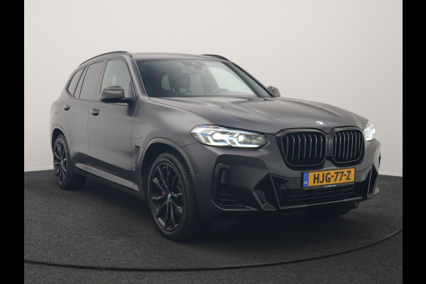 BMW X3 xDrive30e M Sport PHEV 293pk FROZEN DEEP GREY METALLIC | Head Up | Laser LED | Camera | Lederen Sportstoelen Verwarmd | Hifi Audio | Sfeerverlichting | Keyless | Blis | Apple Carplay | Navigatie | DAB | Cruise Control | 20"L.M | Plug In Hybrid |