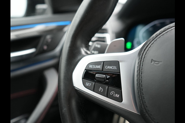 BMW X3 xDrive30e M Sport PHEV 293pk FROZEN DEEP GREY METALLIC | Head Up | Laser LED | Camera | Lederen Sportstoelen Verwarmd | Hifi Audio | Sfeerverlichting | Keyless | Blis | Apple Carplay | Navigatie | DAB | Cruise Control | 20"L.M | Plug In Hybrid |