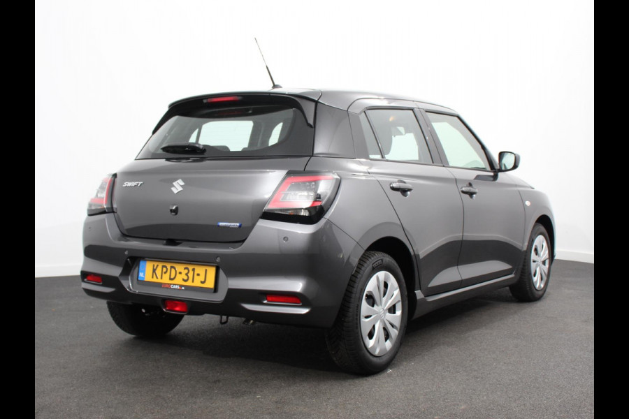 Suzuki Swift 1.2 Style Smart Hybrid Airco Adaptieve cruise control Navigatie Keyless Achteruitrijcamera Parkeersensoren achter Apple Carplay/ Android Auto