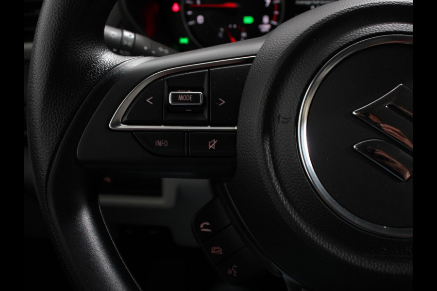 Suzuki Swift 1.2 Style Smart Hybrid Airco Adaptieve cruise control Navigatie Keyless Achteruitrijcamera Parkeersensoren achter Apple Carplay/ Android Auto