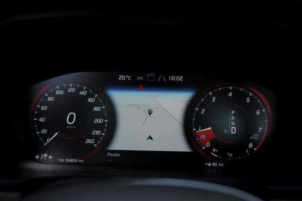 Volvo S90 T4 190PK Automaat Inscription / Adaptieve cruise control / BLIS / Elektrische achterklep / Keyless entry / Parkeersensoren met camera / Apple carplay / Stoelverwarming /