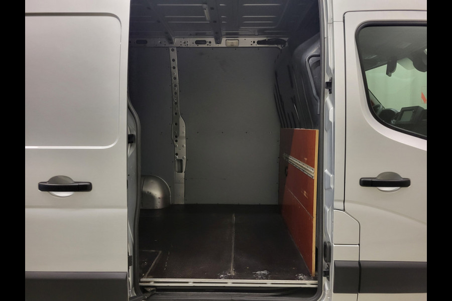 Opel Movano 2.3Turbo 180pk L1/H2 Automaat Trekhaak Euro 6!