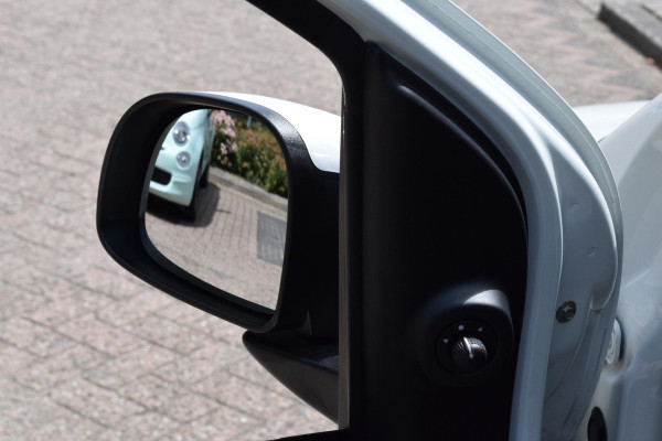Fiat Panda 0.9 TwinAir Lounge|Dealeronderhouden!