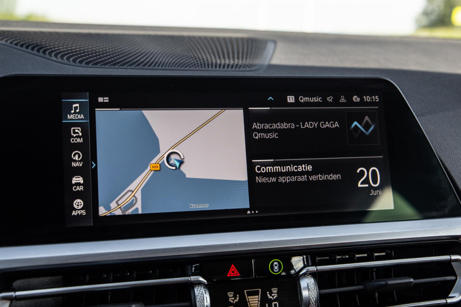 BMW 3 Serie Touring 320e LED / DEALER ONDERHOUDEN / STOELVERWARMING / CAMERA / CARPLAY