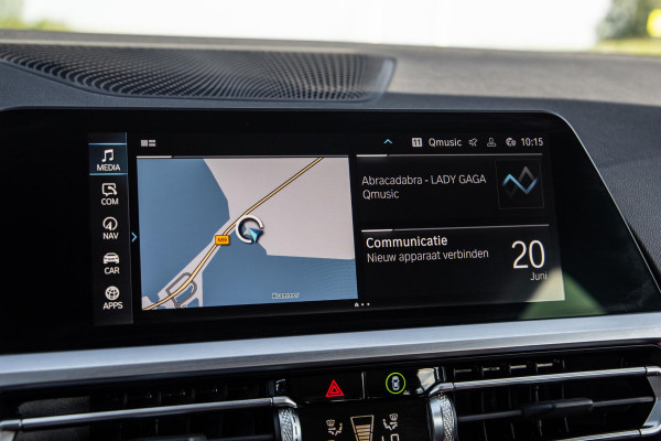 BMW 3 Serie Touring 320e LED / DEALER ONDERHOUDEN / STOELVERWARMING / CAMERA / CARPLAY