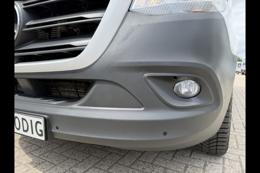 Mercedes-Benz Sprinter 314 2.2 CDI L2H2 automaat / vaste prijs rijklaar € 20.950 ex btw / euro 6 / bpm vrij / lease vanaf € 342 / leer / cruise en climate control / camera / standkachel / ingerichte laaruimte !