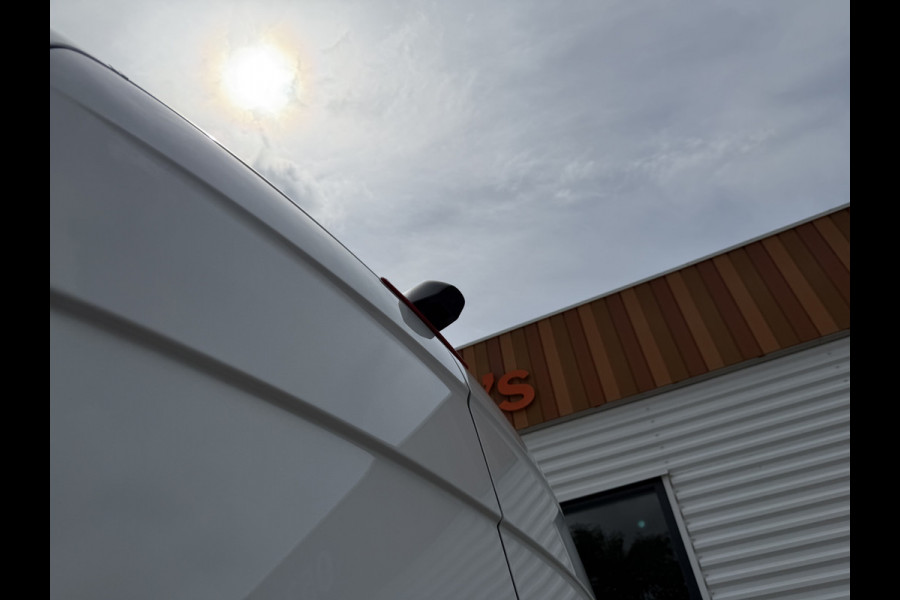 Mercedes-Benz Sprinter 314 2.2 CDI L2H2 automaat / vaste prijs rijklaar € 20.950 ex btw / euro 6 / bpm vrij / lease vanaf € 342 / leer / cruise en climate control / camera / standkachel / ingerichte laaruimte !