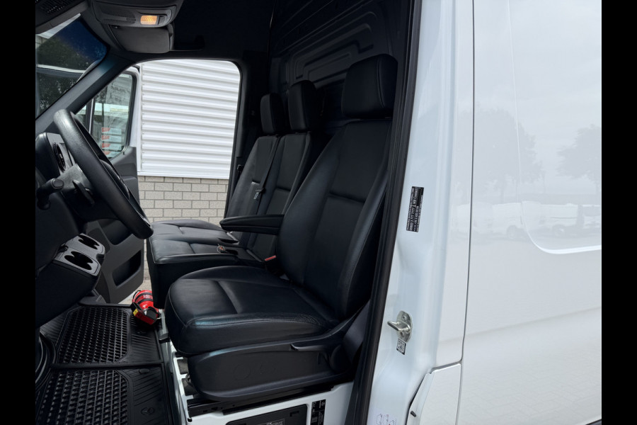 Mercedes-Benz Sprinter 314 2.2 CDI L2H2 automaat / vaste prijs rijklaar € 20.950 ex btw / euro 6 / bpm vrij / lease vanaf € 342 / leer / cruise en climate control / camera / standkachel / ingerichte laaruimte !