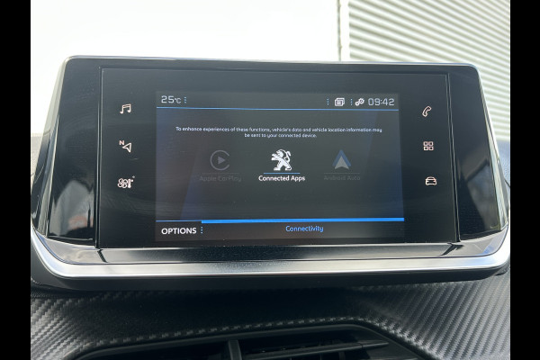 Peugeot 2008 BWJ 2022 | 1.2T 101PK Active Pack NWE DISTRIBUTIE | CLIMA | PDC | NAVI | CRUISE | CARPLAY | LICHTMETAAL |