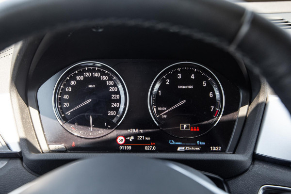 BMW X2 xDrive25e Executive CAMERA / PLUG IN HYBRID / STOELVERWARMING / DEALER ONDERHOUDEN